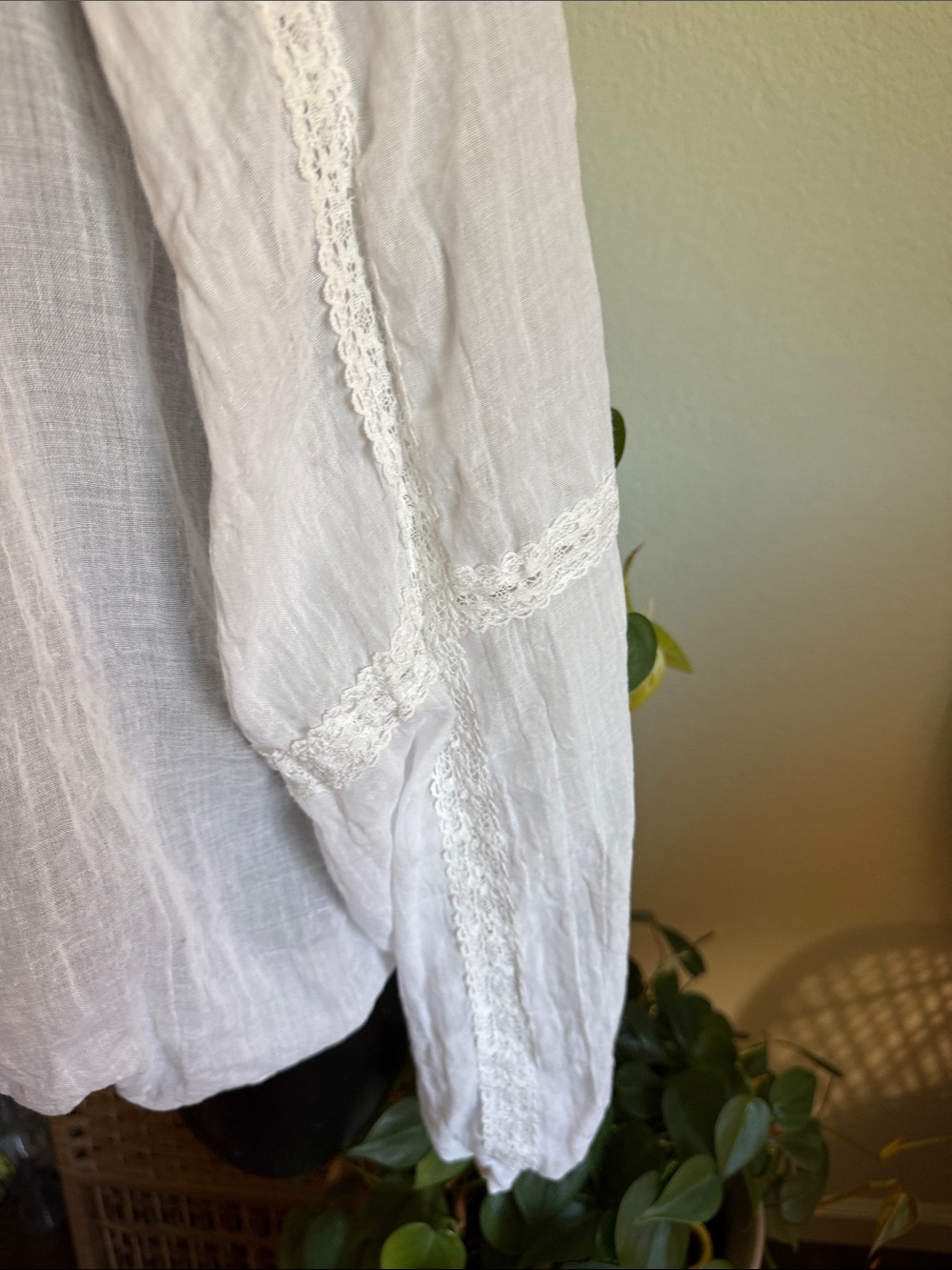 Boho Women’s White Peasant Blouse with beaded Tie Neck - Picture 4 of 5